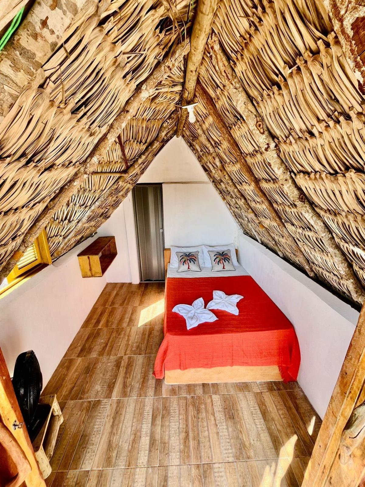Готель Dumangue Kite House Guriu Екстер'єр фото