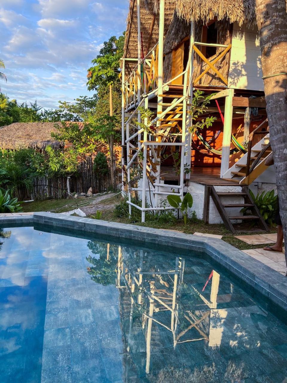 Готель Dumangue Kite House Guriu Екстер'єр фото