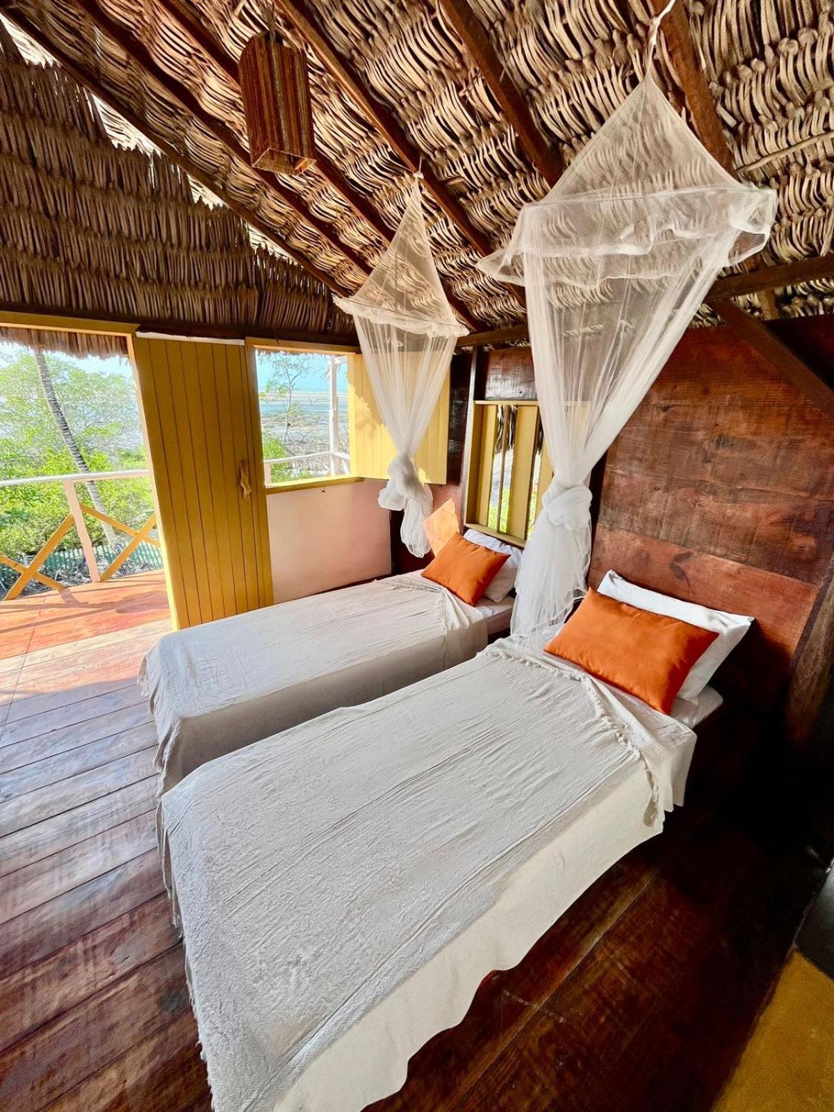 Готель Dumangue Kite House Guriu Екстер'єр фото