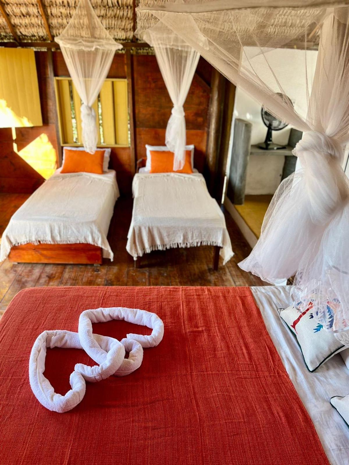 Готель Dumangue Kite House Guriu Екстер'єр фото