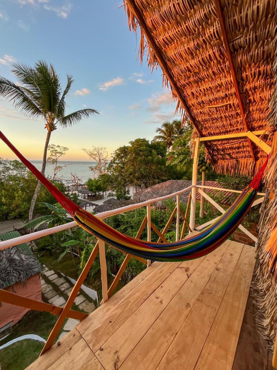 Готель Dumangue Kite House Guriu Екстер'єр фото